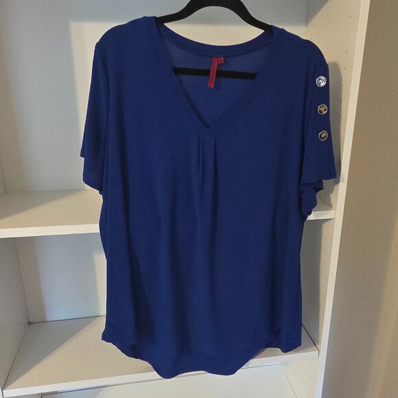 Top - Picture 1 of 3